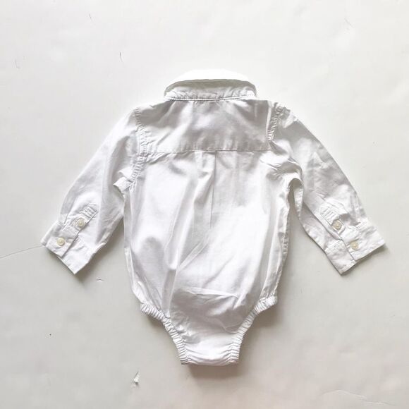 BABygap White button down diaper shirt EUC 6-12m - Picture 4 of 4